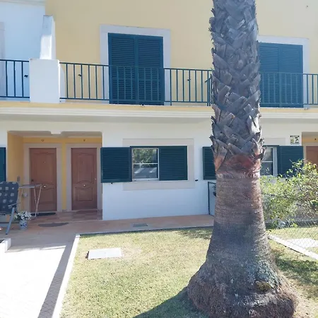 Сasa de vacaciones Encostaoasis Townhouse Estibeira