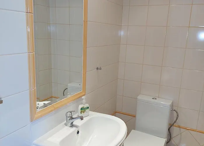 Encostaoasis Townhouse Estibeira