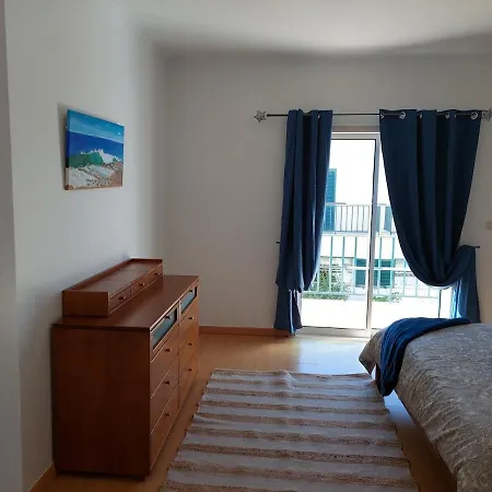 Encostaoasis Townhouse Estibeira