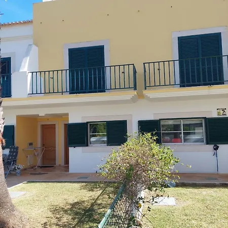 Feriehus Encostaoasis Townhouse Estibeira